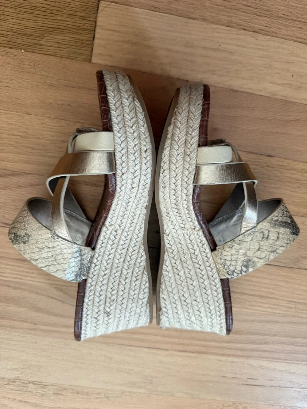 Sam Edelman Size 7 Snakeskin strap wedge Sandal
